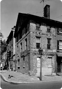 Czarno-biała fotografia domu Kościuszki w Filadelfii