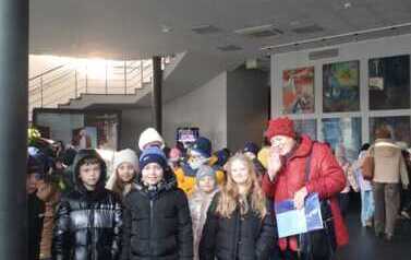 Teatr zbliża, uczy i inspiruje &ndash; relacja z realizacji  przedsięwzięcia &bdquo;Wyjście z klasą&rdquo;  w Szkole Podstawowej im. T. Kościuszki w Połańcu 6