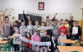 Og&oacute;lnopolski Konkurs Wiedzy Liturgicznej 5 - zdjęcie zbiorowe uczestnik&oacute;w konkursu
